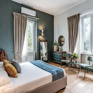 https://tree-charme.it-romehotels.com